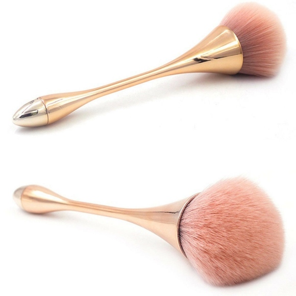 Other - Large Powder/Blush Make Up Brush